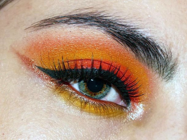 Glowing Orange Brown Eyeshadow Women