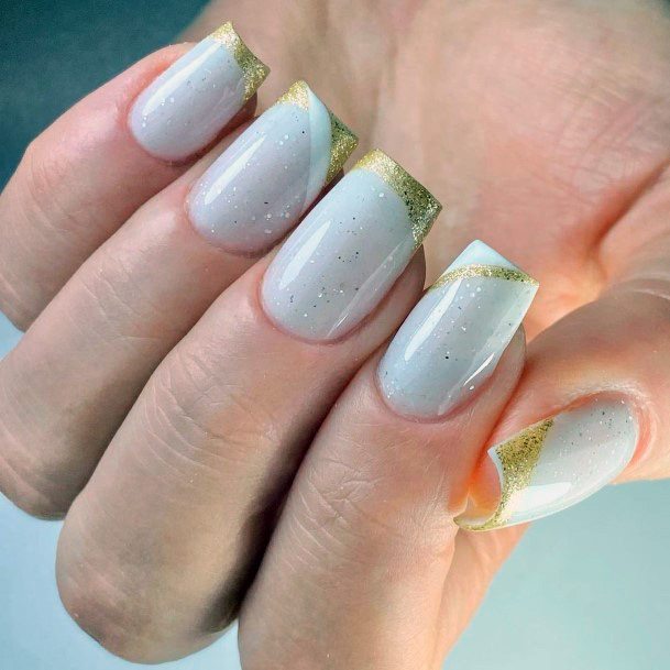 Gold Dress Womens Nail Ideas