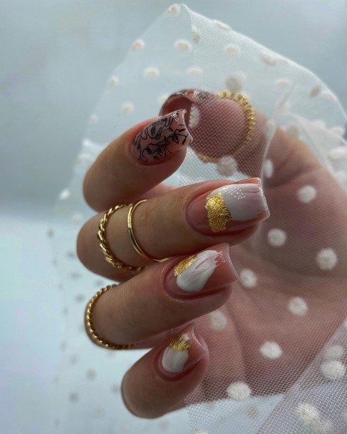 Gold Womens Nail Designs