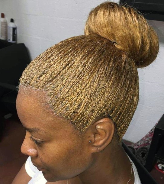 Golden Crochet Donut Bun Hairstyles For Black Women