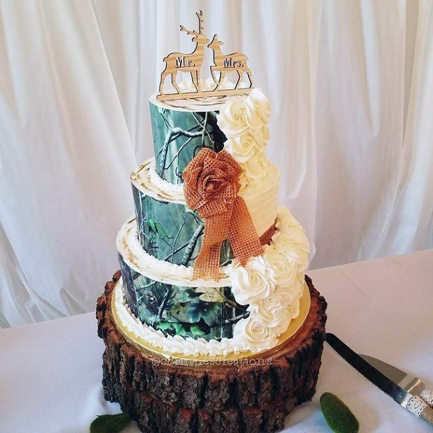 Golden Deer Camo Wedding Cakes