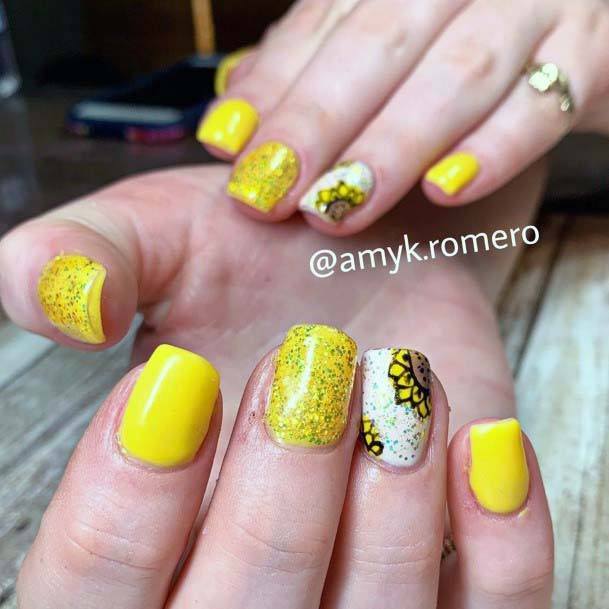 Golden Foils Bright Yellow Nails For Women