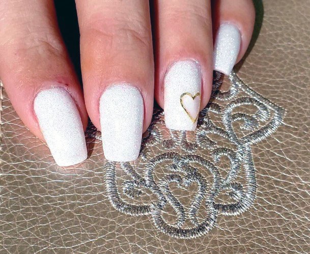 Golden Heart On White Gel Nails Women