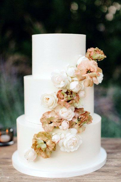 Golden November Wedding Flower Decor Cake