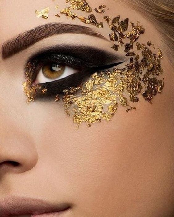 Golden Patches Eye Makeup Looks Women