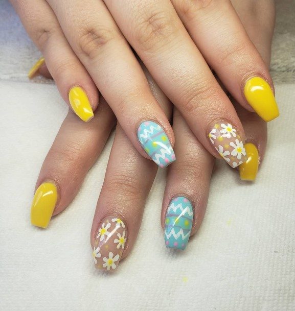 Good Blue And Yellow Nails For Women