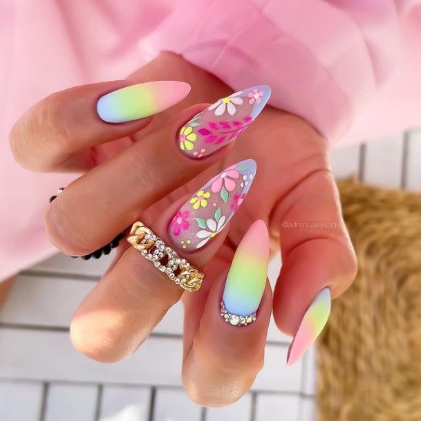 Good Bright Ombre Nails For Women