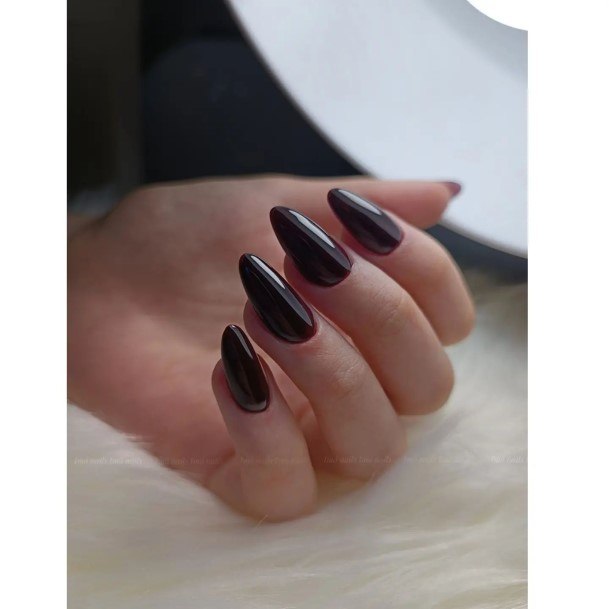 Good Burgundy And Black Nails For Women