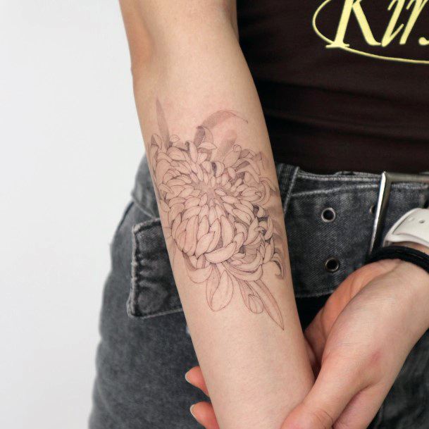 Good Chrysanthemum Tattoos For Women