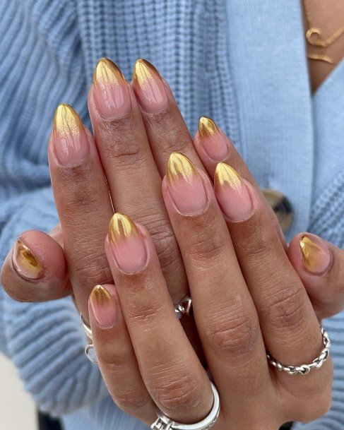 Good Gold Ombre Nails For Women