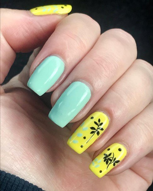 Good Green And Yellow Nails For Women
