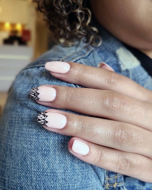 Good Lace Nails For Women