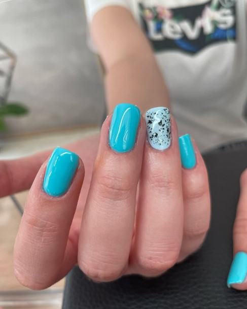 Good Light Blue Nails For Women