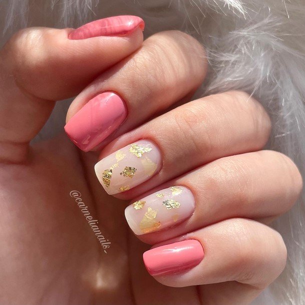 Good Peach And Pink Nails For Women