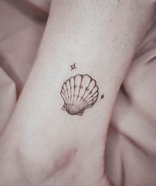 Good Seashell Tattoos For Women