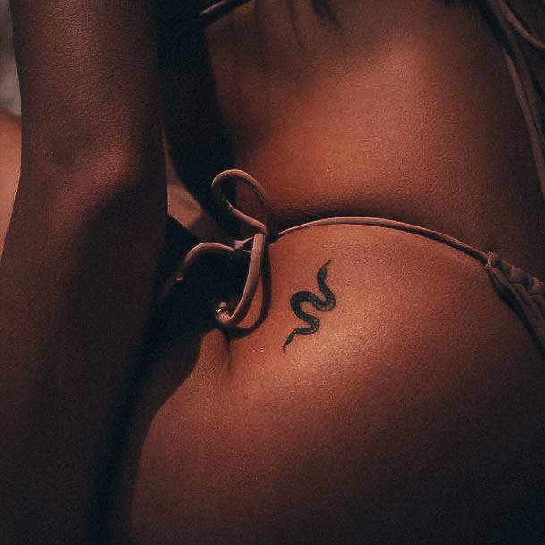 Good Small Hip Tattoos For Women