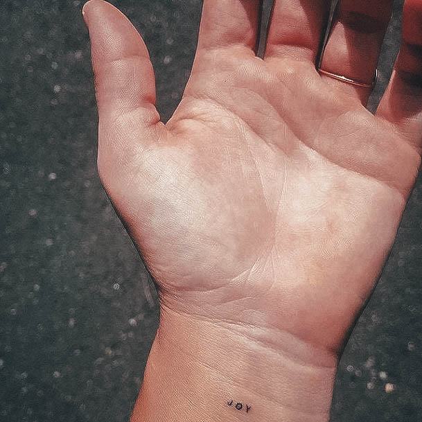 Good Small Wrist Tattoos For Women