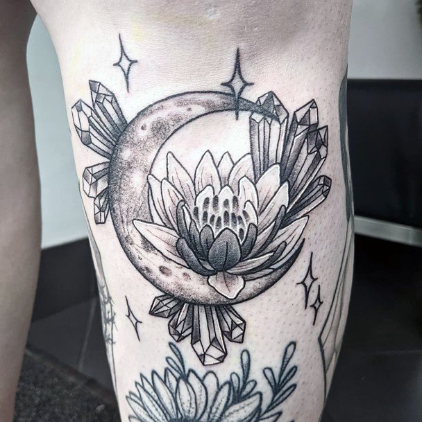 Good Water Lily Tattoos For Women