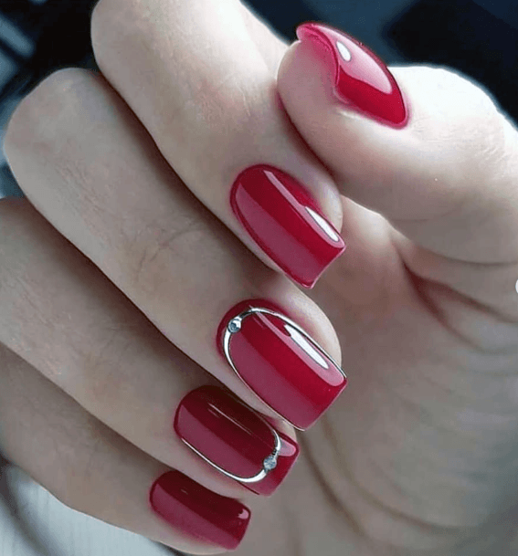 Gorgeous Bright Red Nails For Women