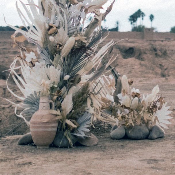 Gorgeous Desert Wedding Flower Ideas