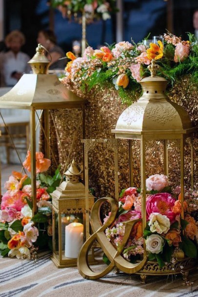 Gorgeous Golden Lantern Wedding Decor