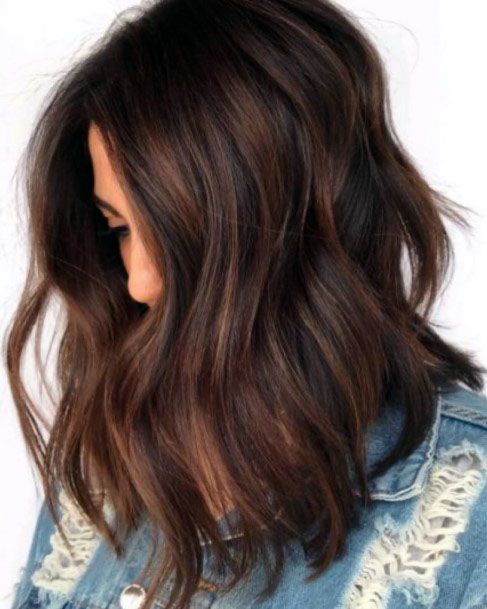 Gorgeous Rich Brown Caramel Highlighted Wavy Shoulder Length Womens Hairstyle