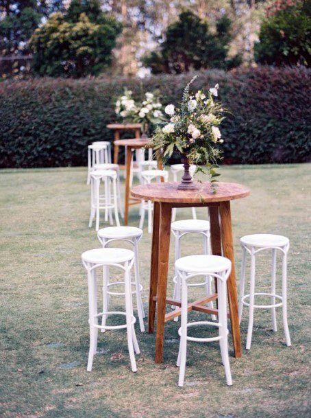 Gorgeous White Greenery Center Piece Outdoor Wedding Ideas