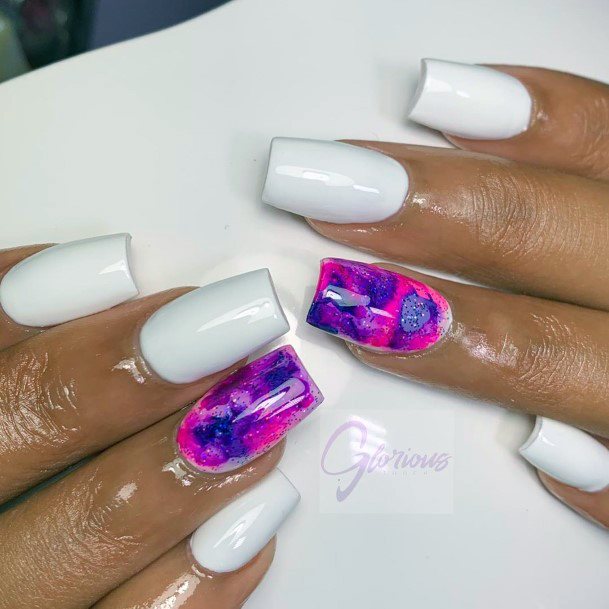 Gorgeous White Pink And Purple Ladies Nail Inspiration