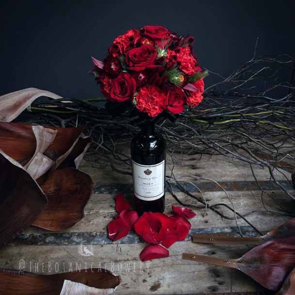 Gothic Red Roses Vase Wedding Decor