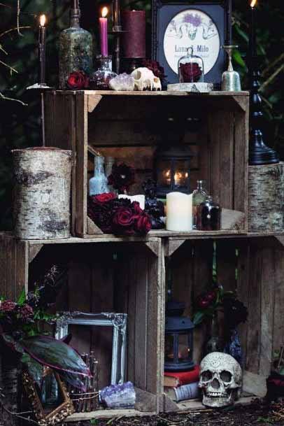 Gothic Wedding Shelf Decoration