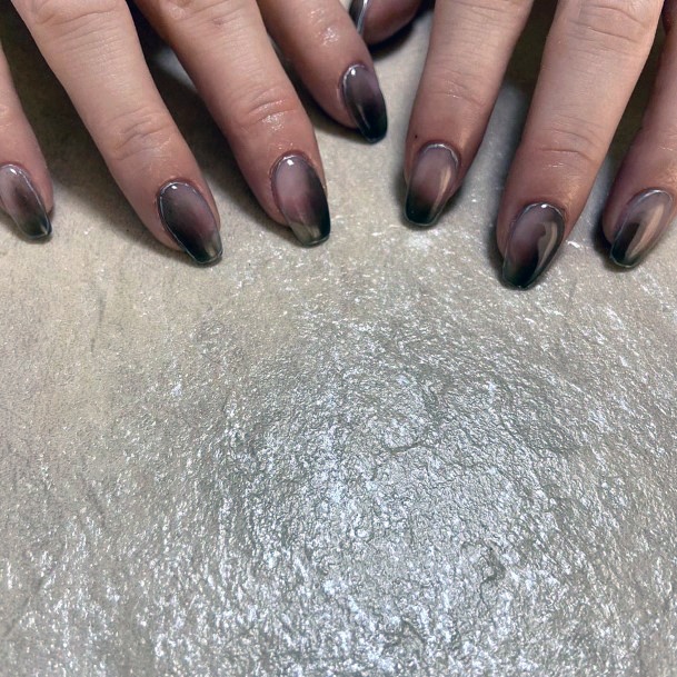 Gradient Brown Nails Women