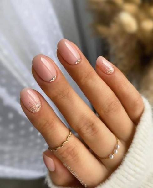 Graduationic Womens Graduation Nail Designs