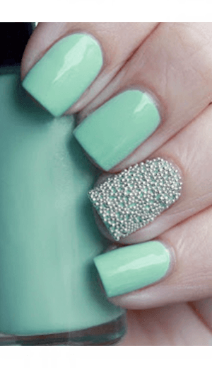 Grainy Beaded Mint Nails For Women