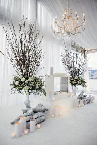 Grand Winter Wedding Flowers