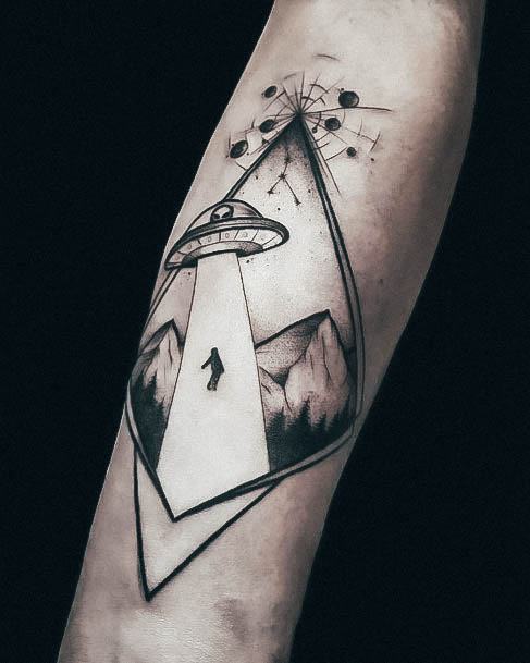 Great Alien Tattoos For Women