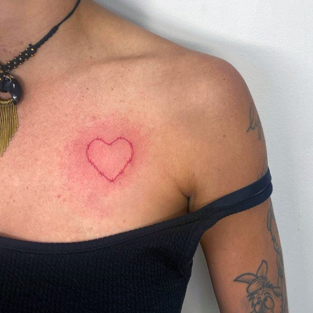 Great Barbed Wire Tattoos For Women