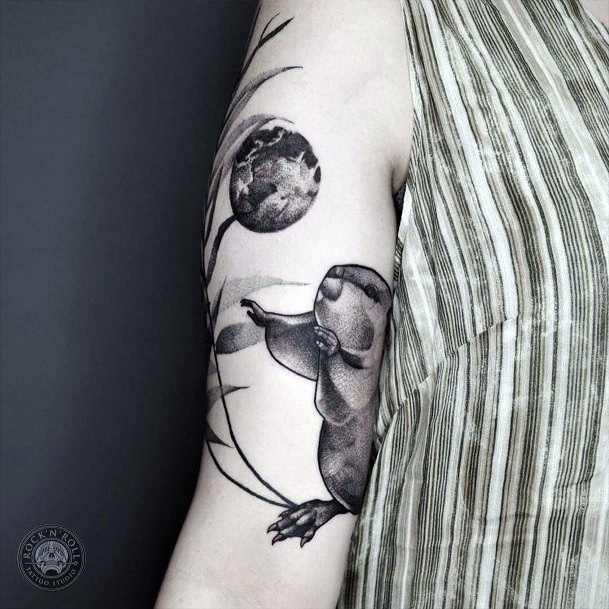 Great Beaver Tattoos For Women