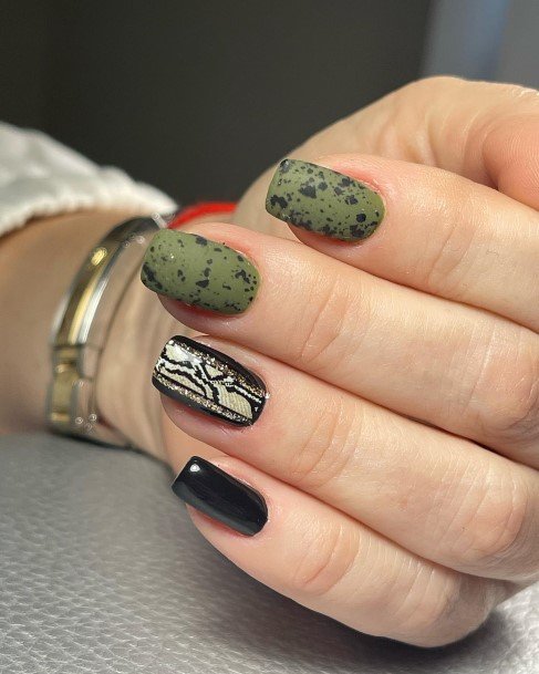 Great Black And Green Nails For Women