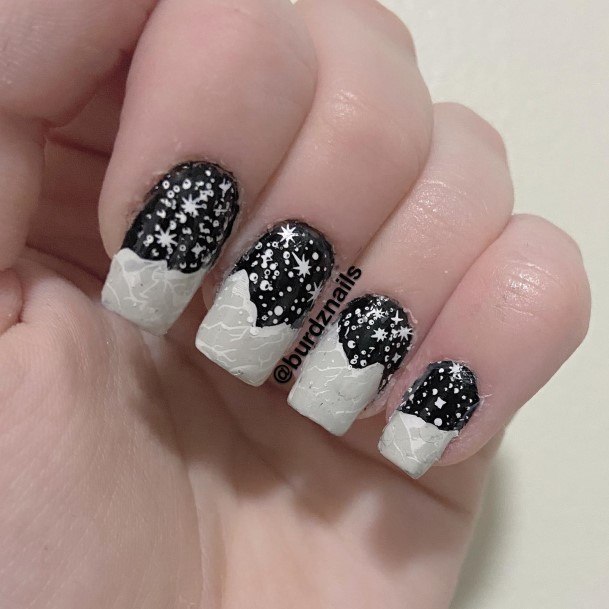 Great Black And Grey Nails For Women