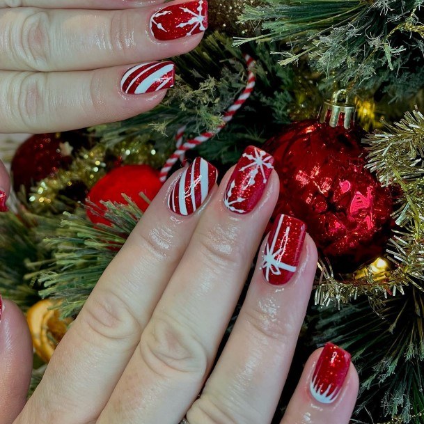 Great Christmas Gel Nails For Women