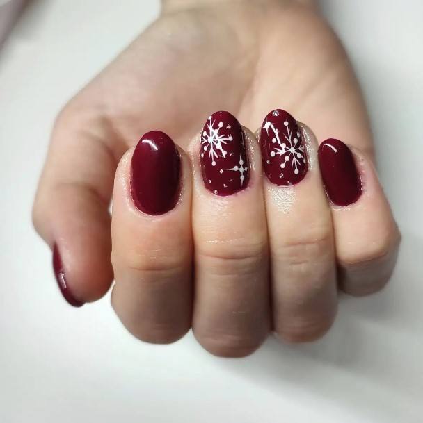 Great Deep Red Nails For Women