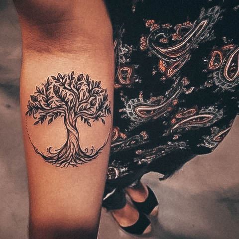 Great Family Tree Tattoos For Women