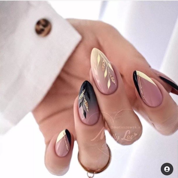 Great Gold Nails For Women