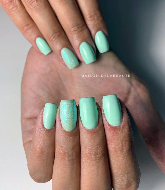 Great Light Green Nails For Women