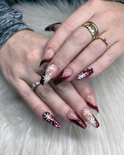 Great Maroon White Nails For Women