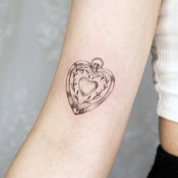 Great Pendant Tattoos For Women