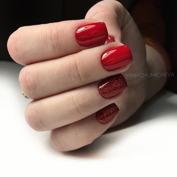 Great Red Glitter Nails For Women