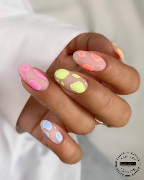 Great Short Yellow Nails For Women