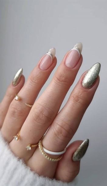 Great Silver French Tip Nails For Women