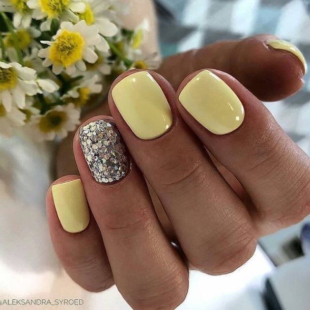 Great Silver Nails For Women